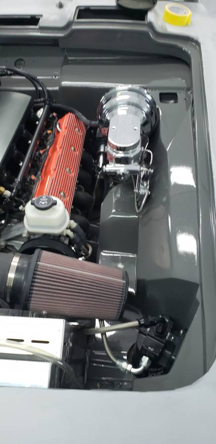 Studebaker-avanti-1976-20