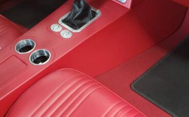 Studebaker-avanti-1976-21