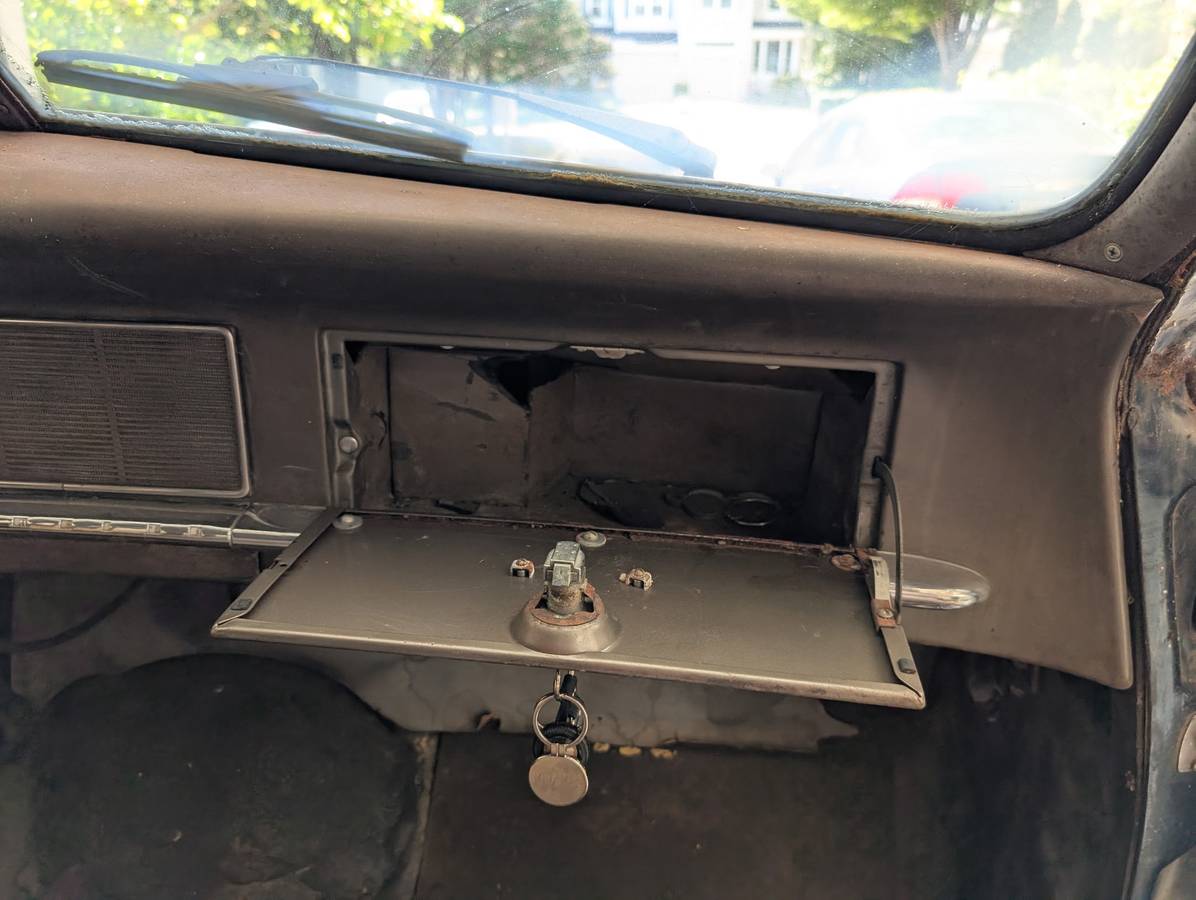 Studebaker-champion-1950-blue-12