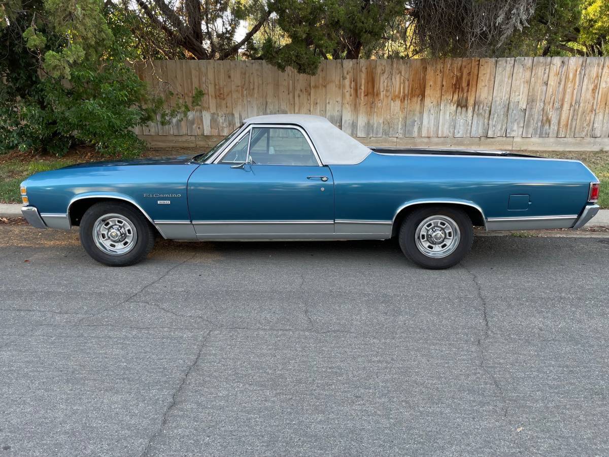 Studebaker-champion-1952-grey-15