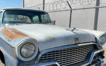 Studebaker-commander-1956-1