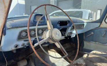 Studebaker-commander-1956-2