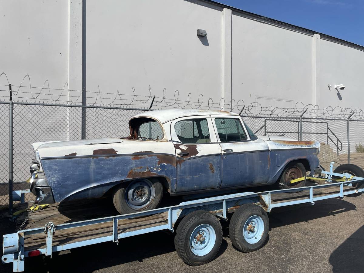 Studebaker-commander-1956-3