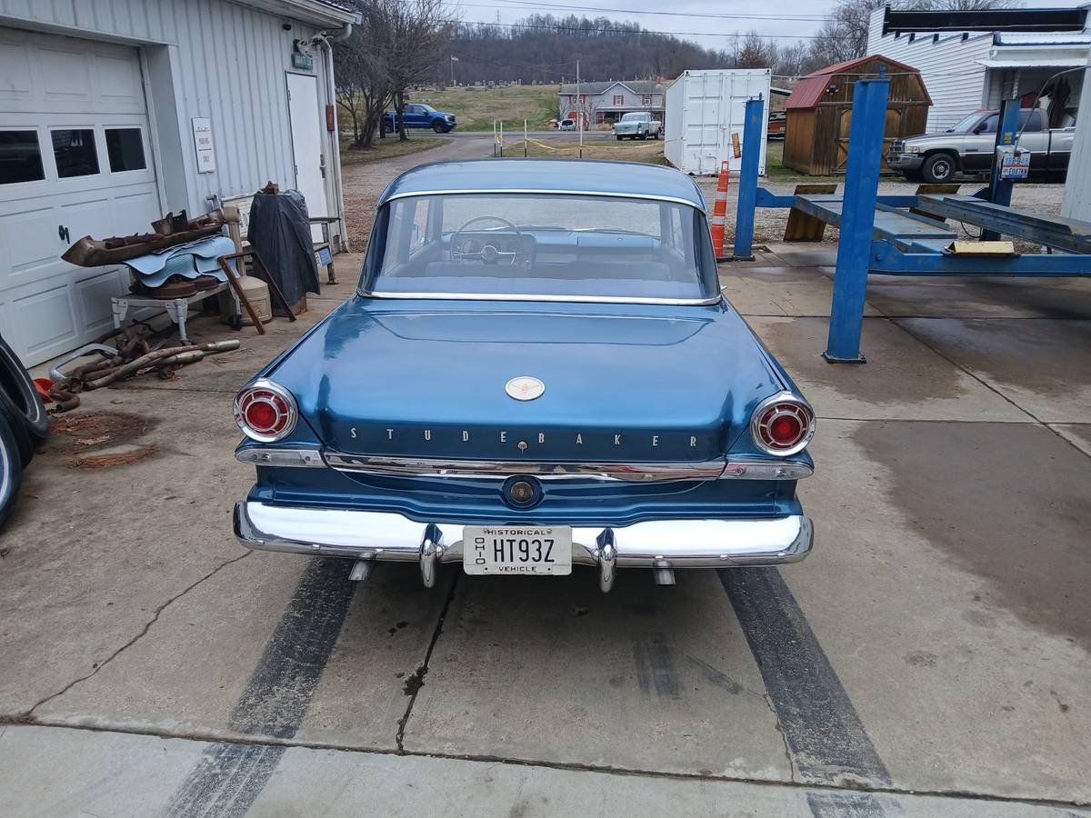 Studebaker-lark-1963-blue-1