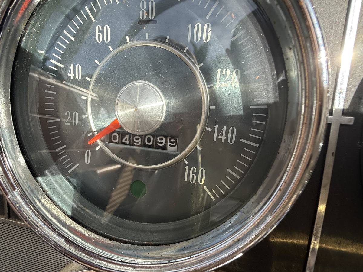 Studebaker-lark-daytona-convertible-r1-1964-7