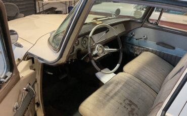 Studebaker-lark-deluxe-1961-white-1