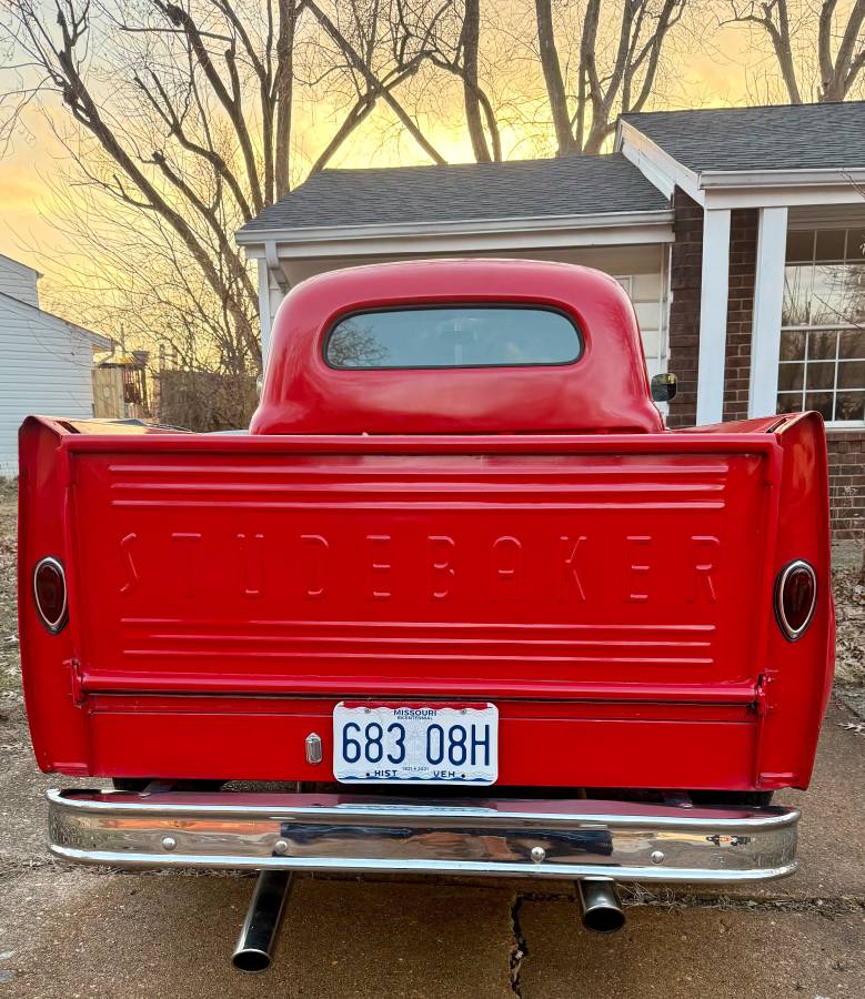 Studebaker-pickup-1949-red-10