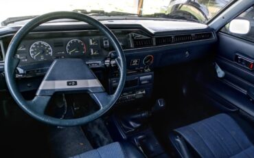 Subaru-1982-blue-1