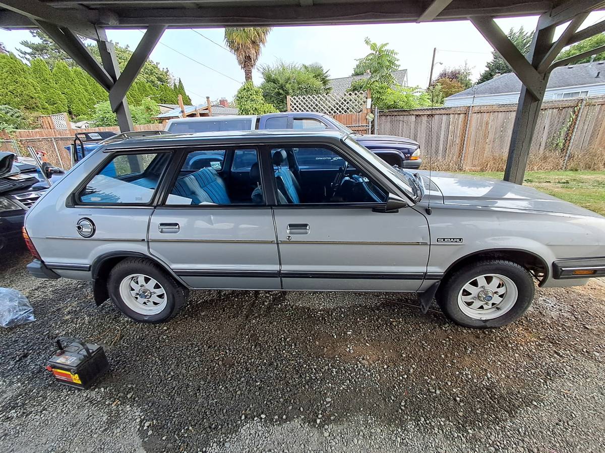 Subaru-1982-blue-4