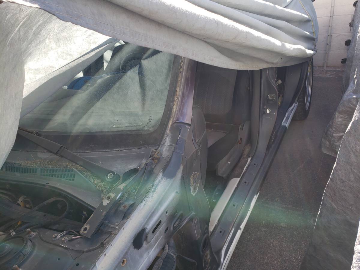 Subaru-impreza-1993-11