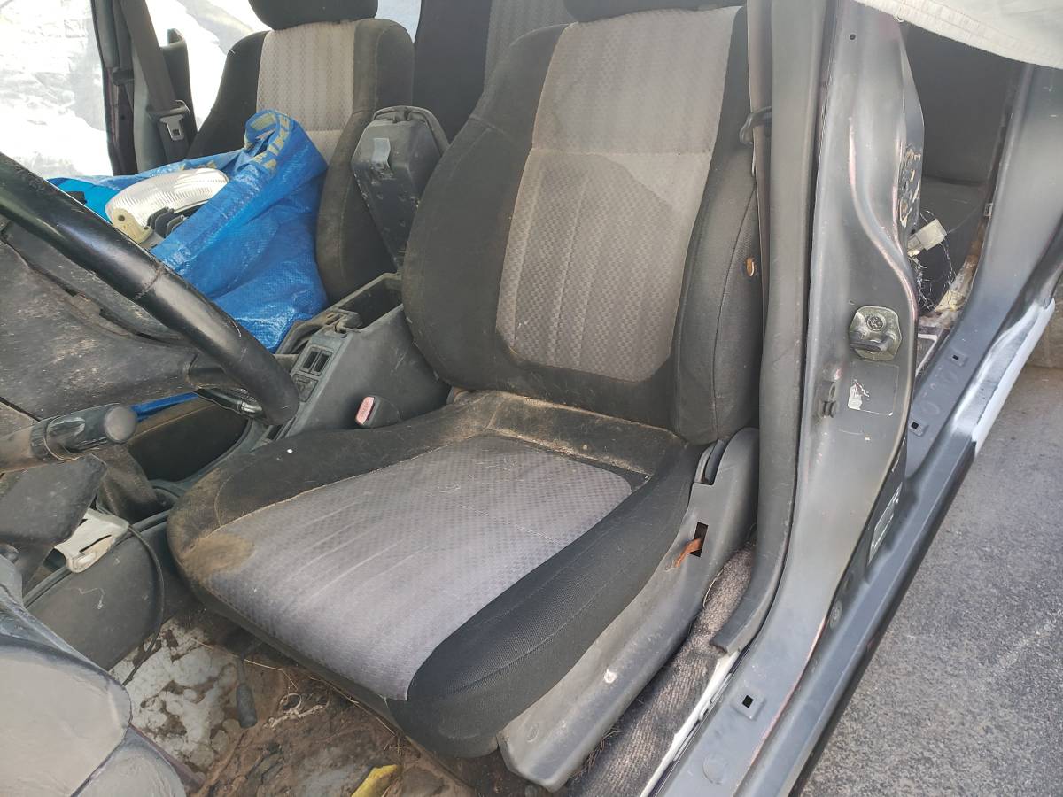 Subaru-impreza-1993-4