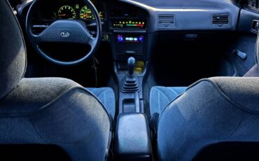 Subaru-legacy-1991-white-3