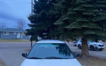 Subaru-legacy-1991-white-4