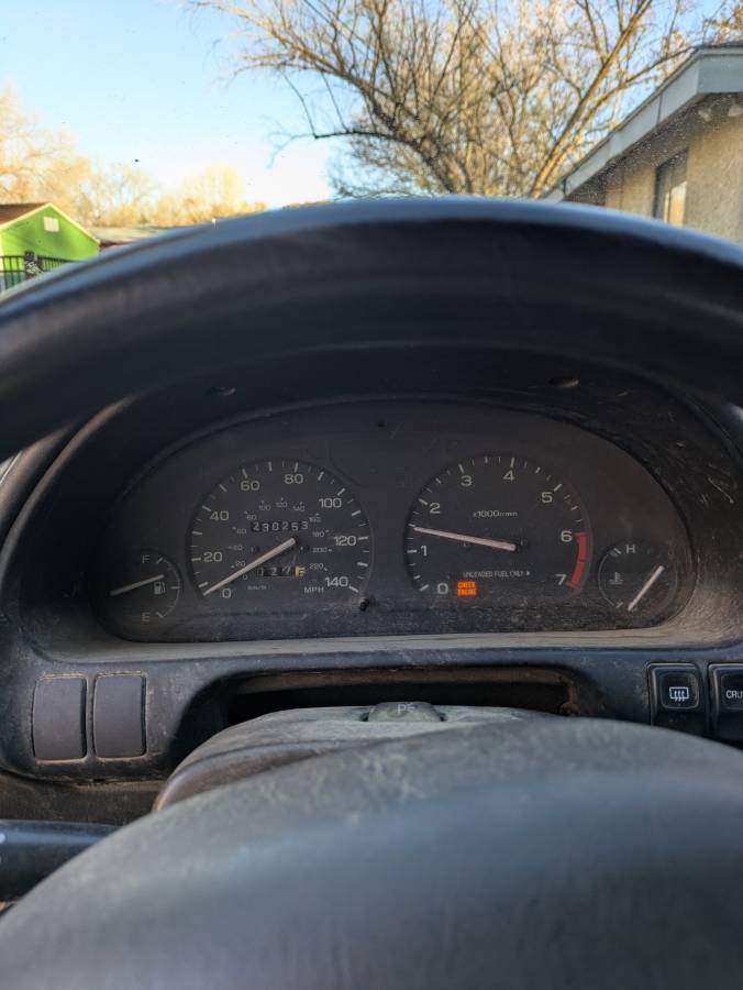 Subaru-legacy-1995-blue