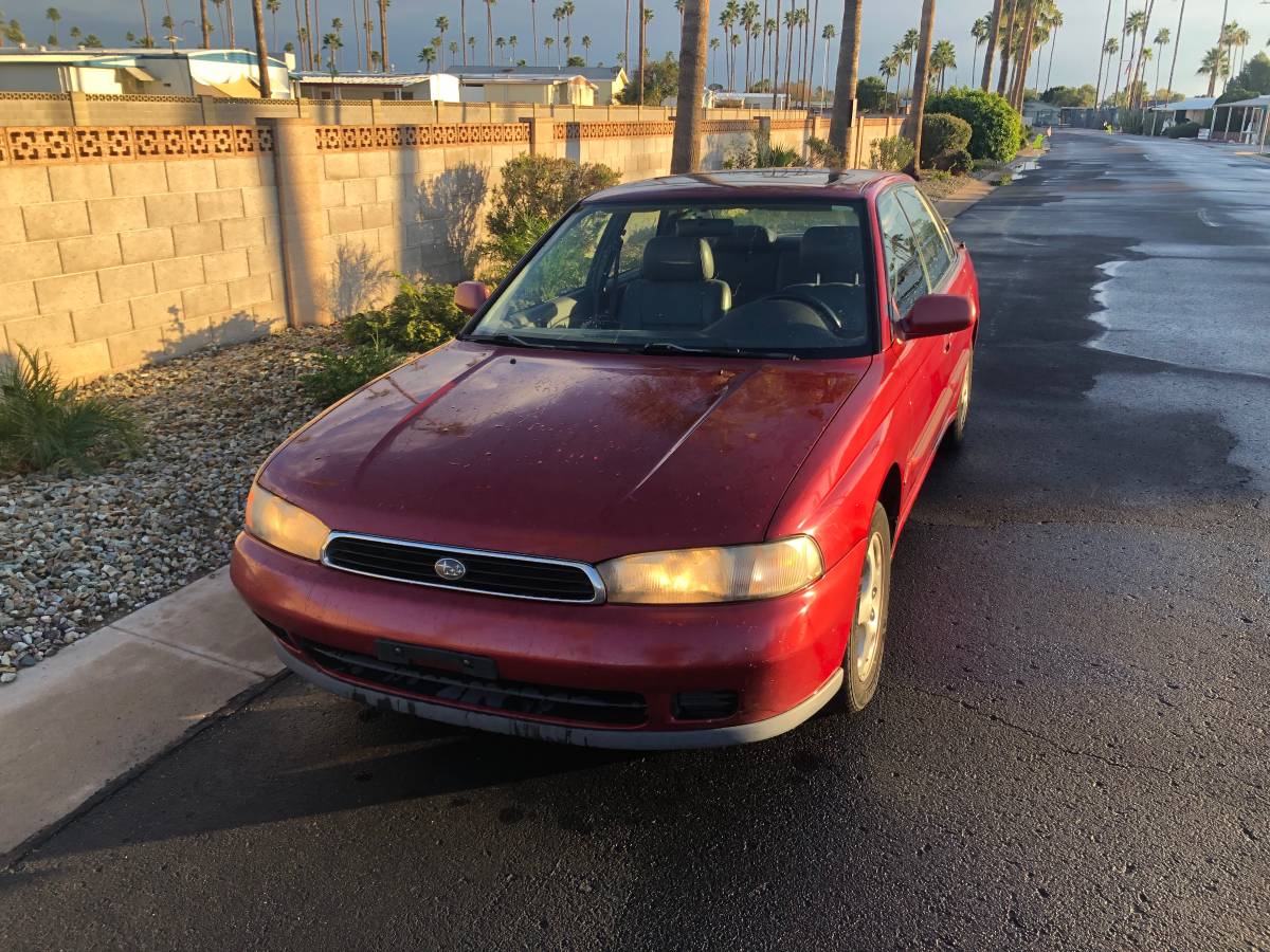Subaru-legacy-1995-red-2