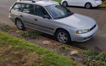 Subaru-legacy-1996