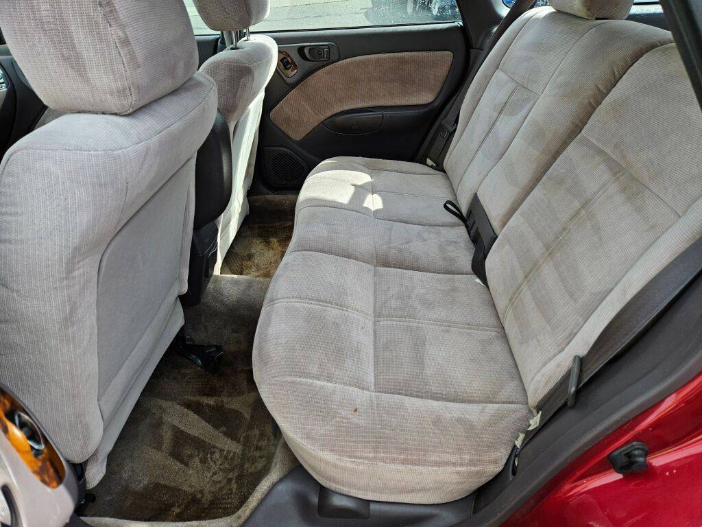 Subaru-legacy-ls-1995-red-12