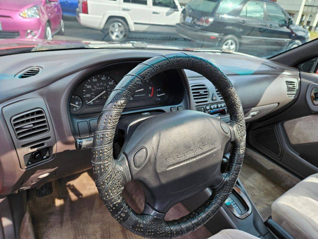 Subaru-legacy-ls-1995-red-16