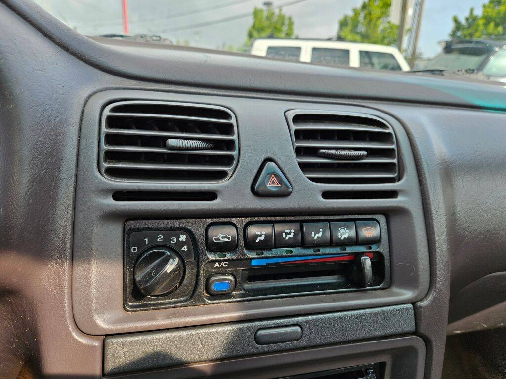 Subaru-legacy-ls-1995-red-5