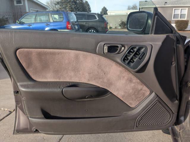 Subaru-legacy-wagon-1995-14