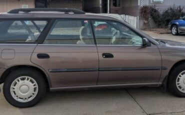 Subaru-legacy-wagon-1995-6