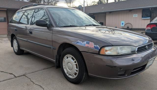 Subaru-legacy-wagon-1995-7