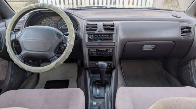 Subaru-legacy-wagon-1995-9