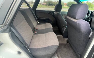 Subaru-outback-1996-15