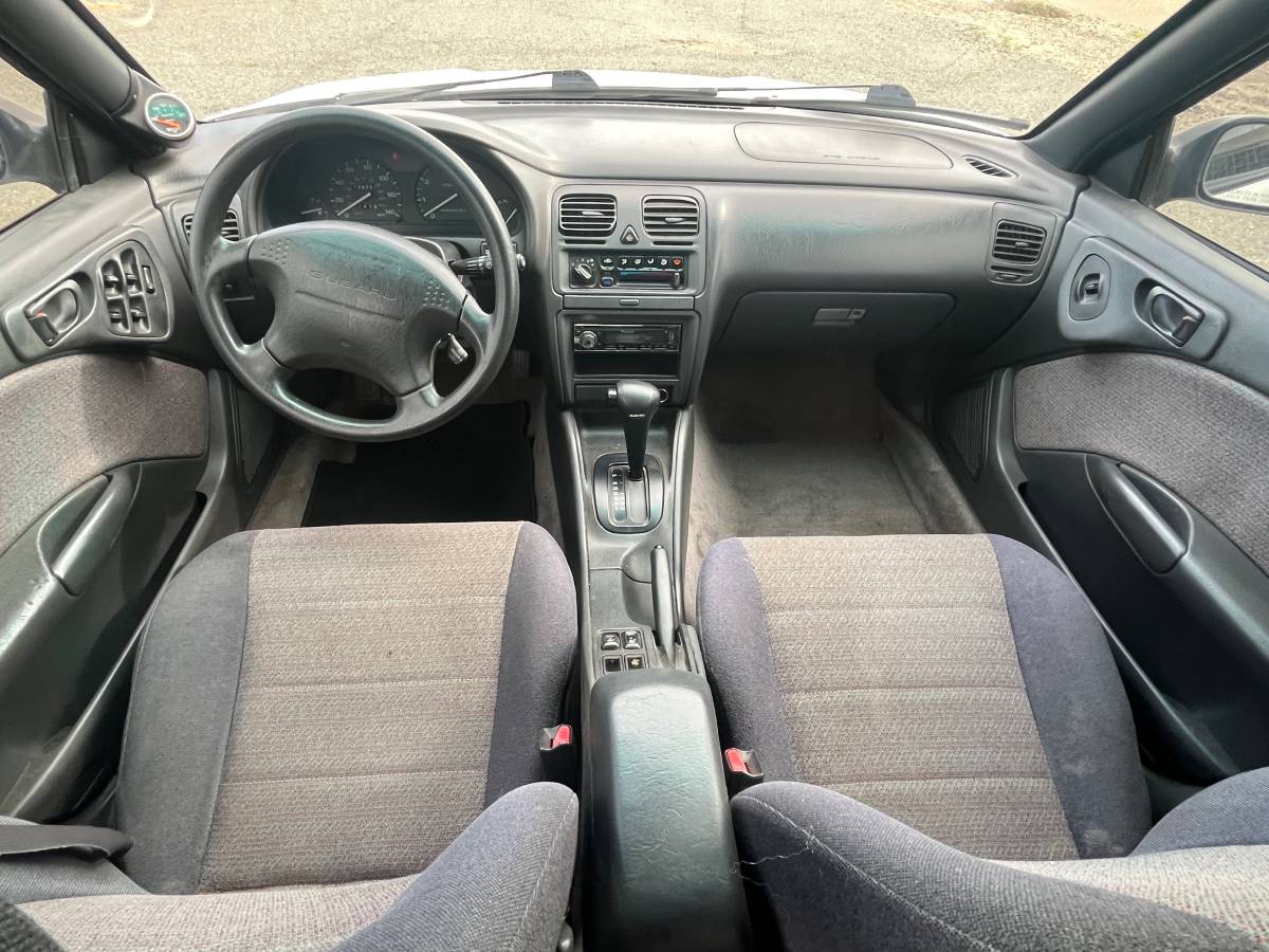 Subaru-outback-awd-1996-11