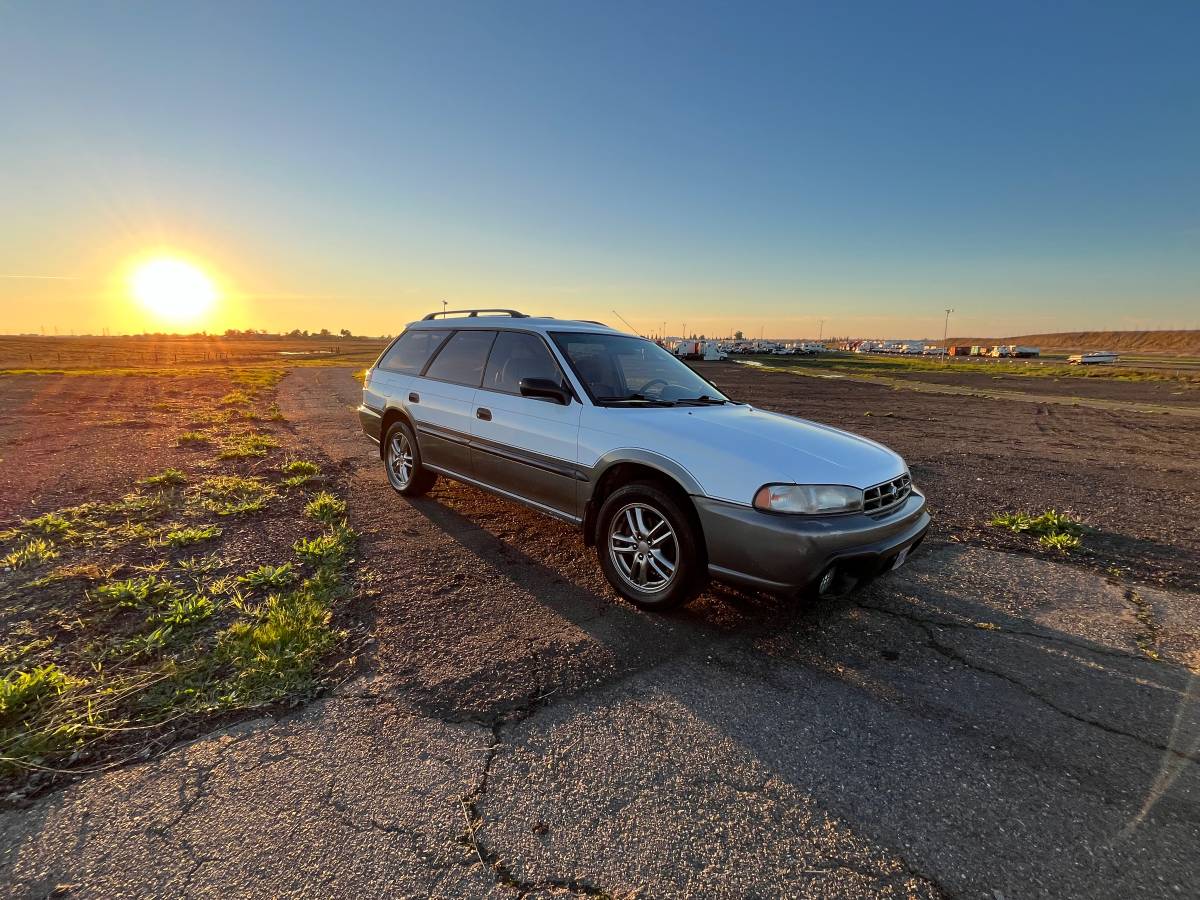 Subaru-outback-awd-1996-9