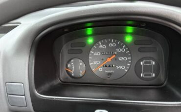 Subaru-sambar-1996-white-5