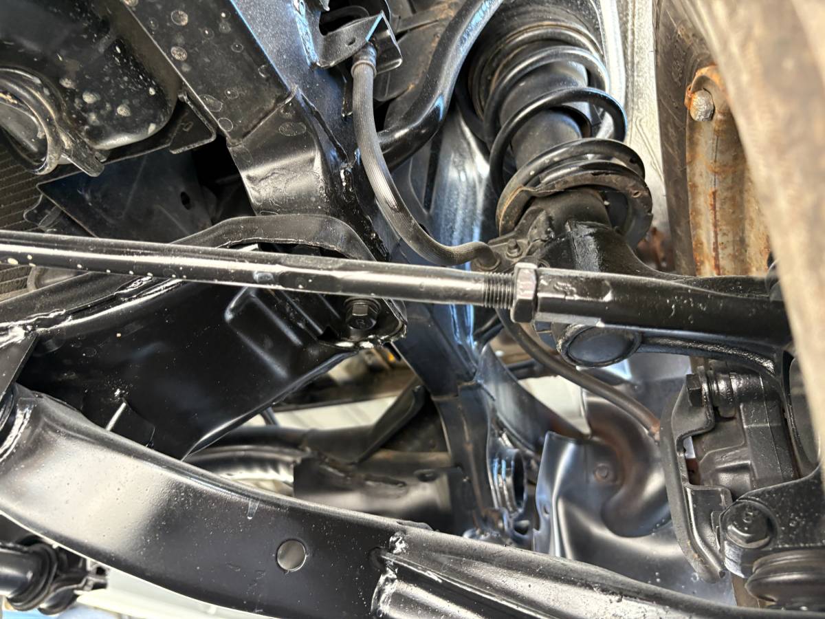 Subaru-sambar-1998-white-1