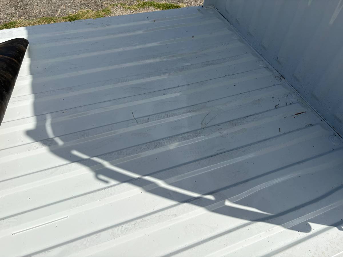 Subaru-sambar-1998-white-11