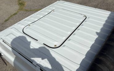 Subaru-sambar-1998-white-12