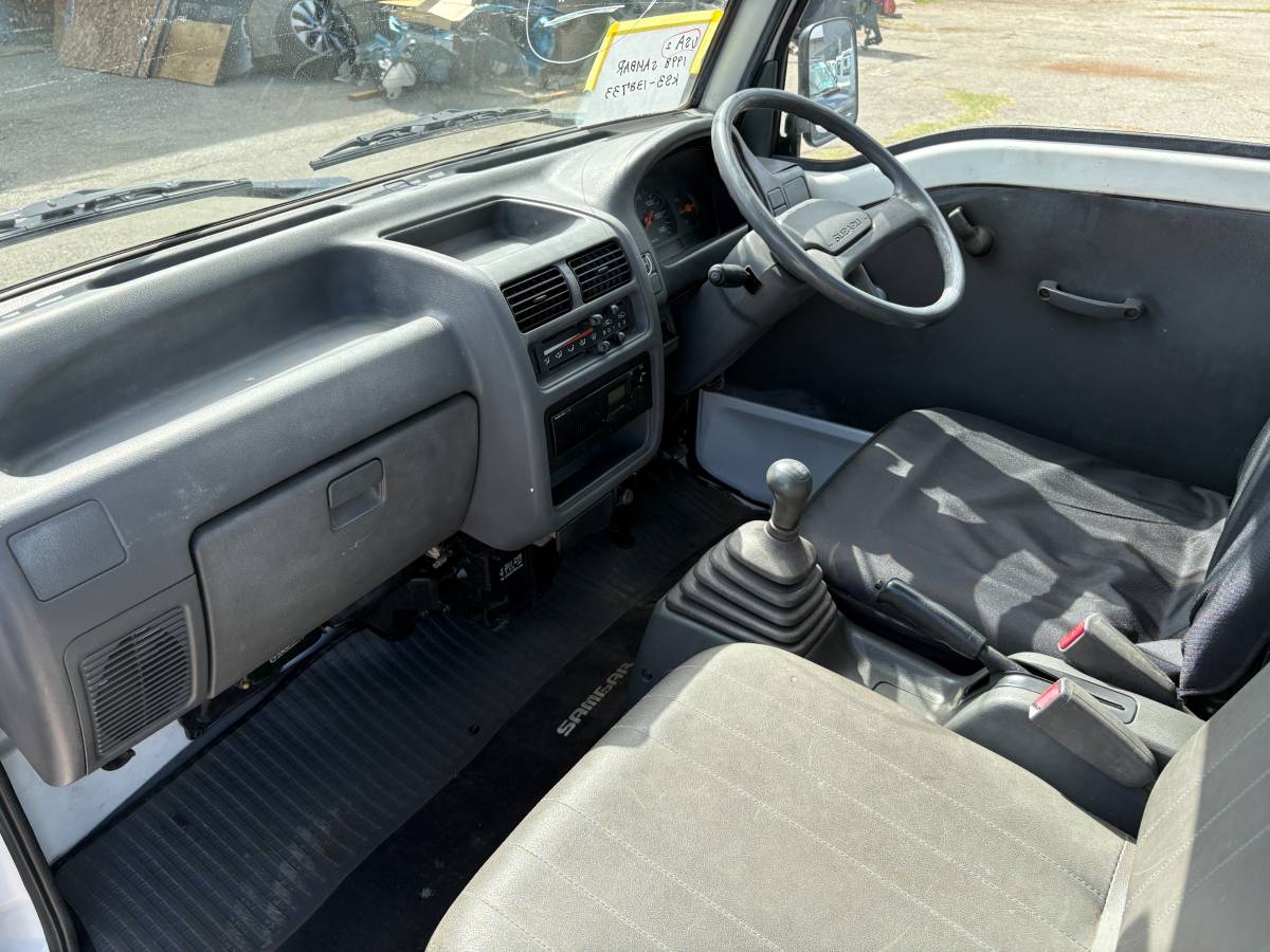 Subaru-sambar-1998-white-15