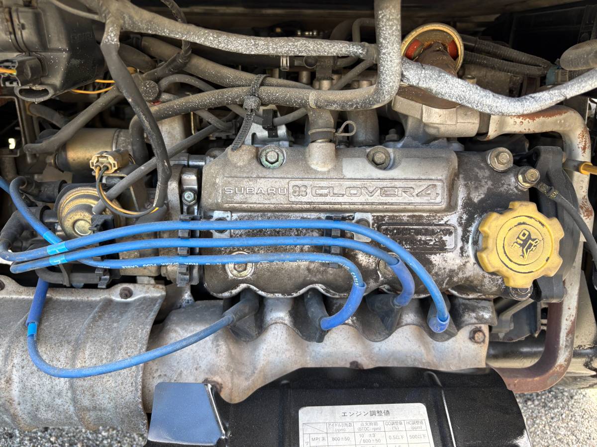 Subaru-sambar-1998-white-22