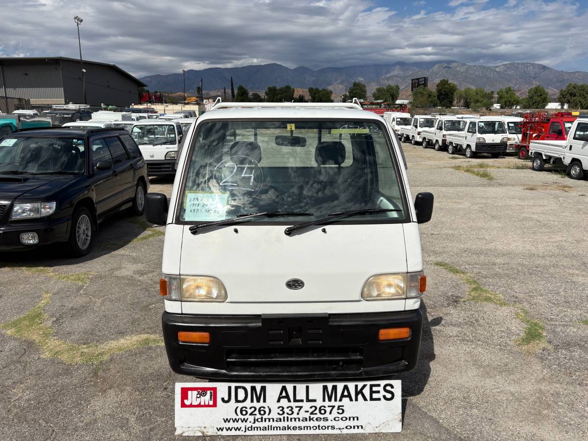 Subaru-sambar-1998-white-3