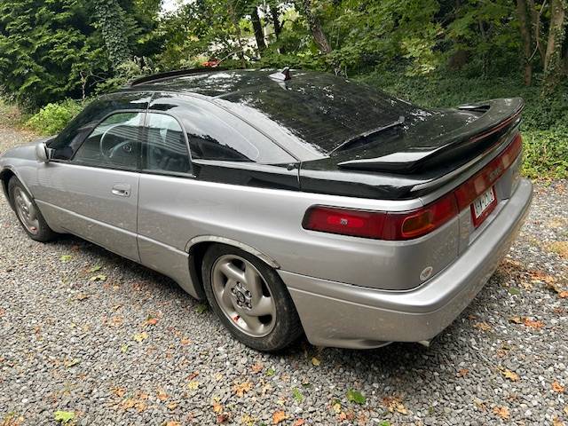 Subaru-svx-1992-silver-3