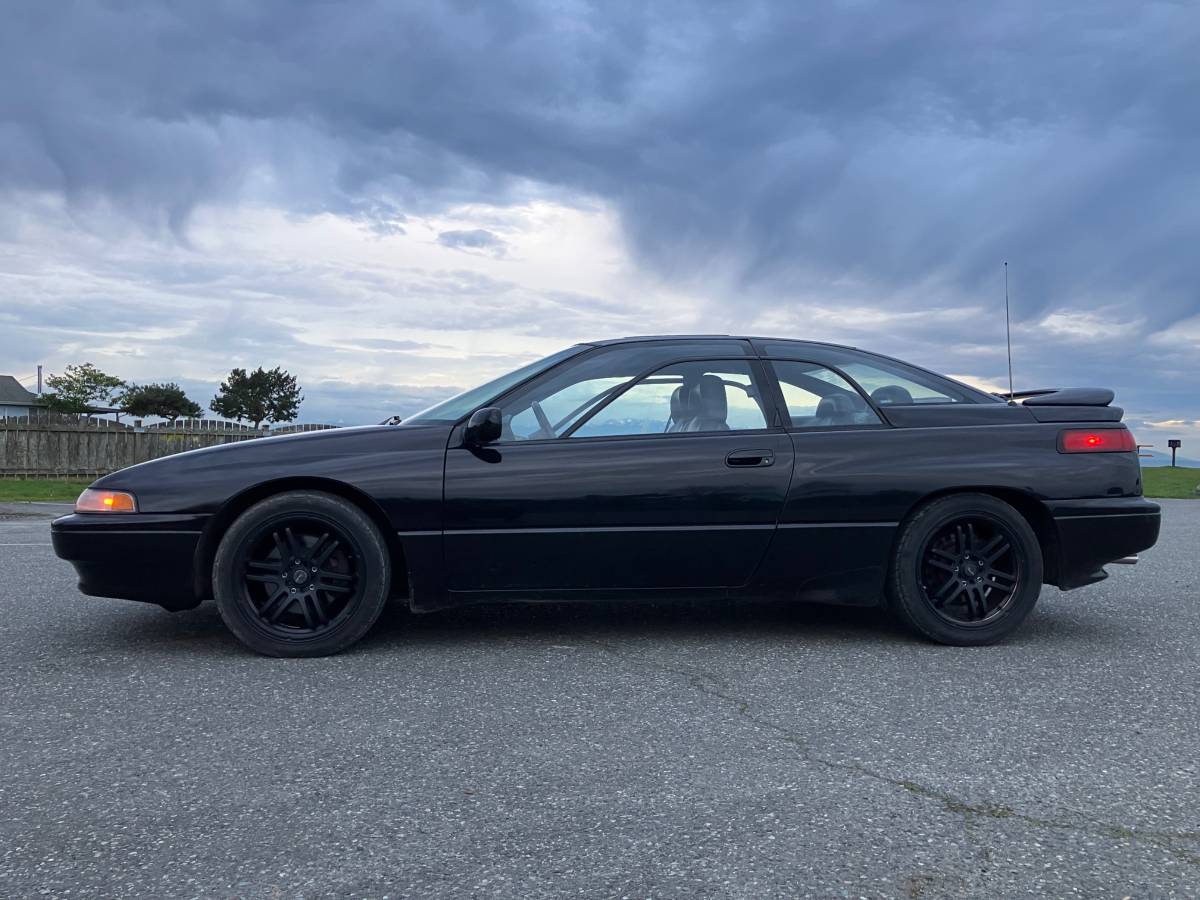 Subaru-svx-alcyone-1992-black-1