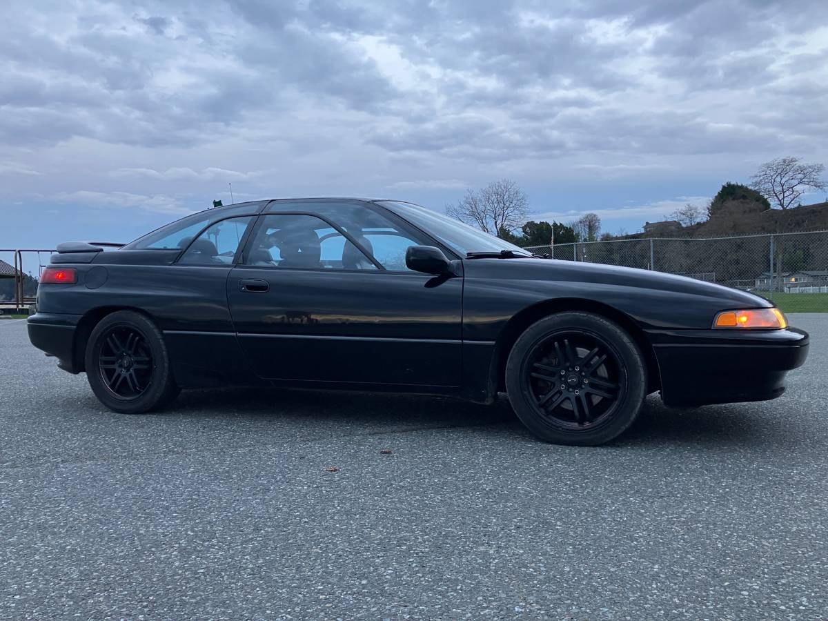 Subaru-svx-alcyone-1992-black-4