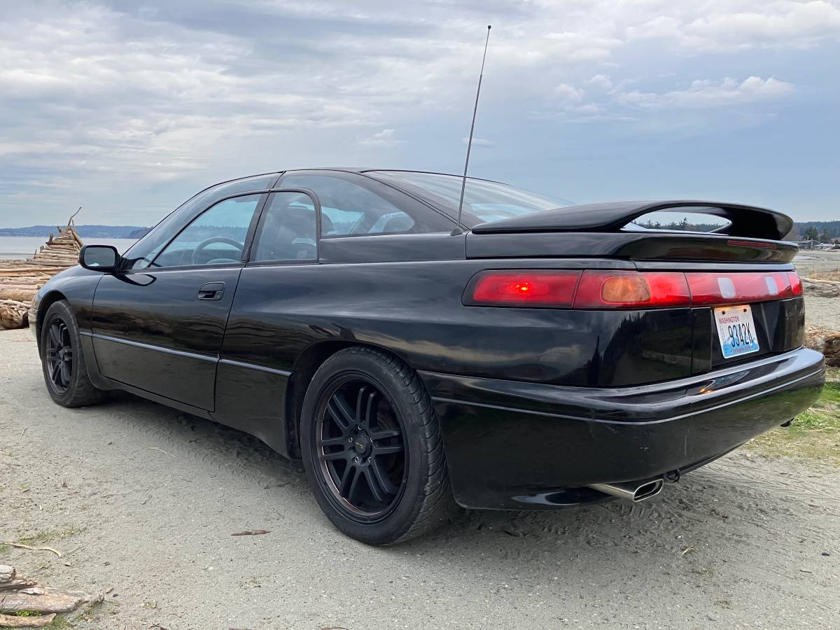 Subaru-svx-alcyone-1992-black-6