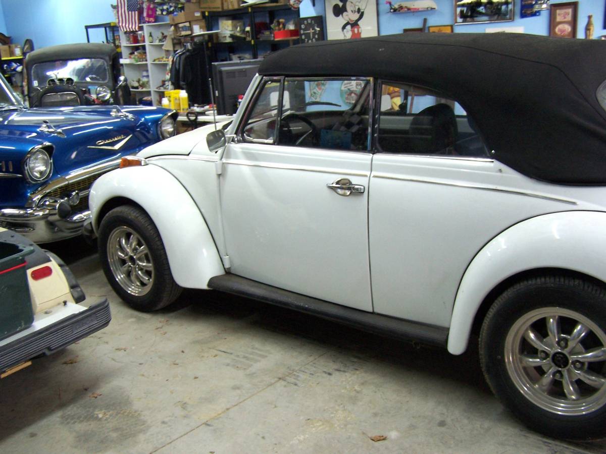 Super-beetle-convertable-1974-white-3