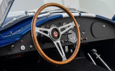 Superformance-1965-Convertible-11