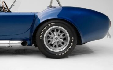 Superformance-1965-Convertible-16