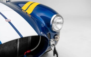 Superformance-1965-Convertible-19