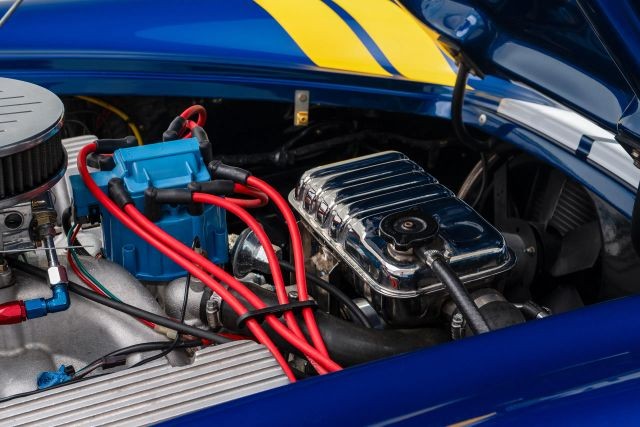 Superformance-1965-Convertible-22