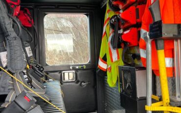 Sutphen-pumper-diesel-1994-red-4