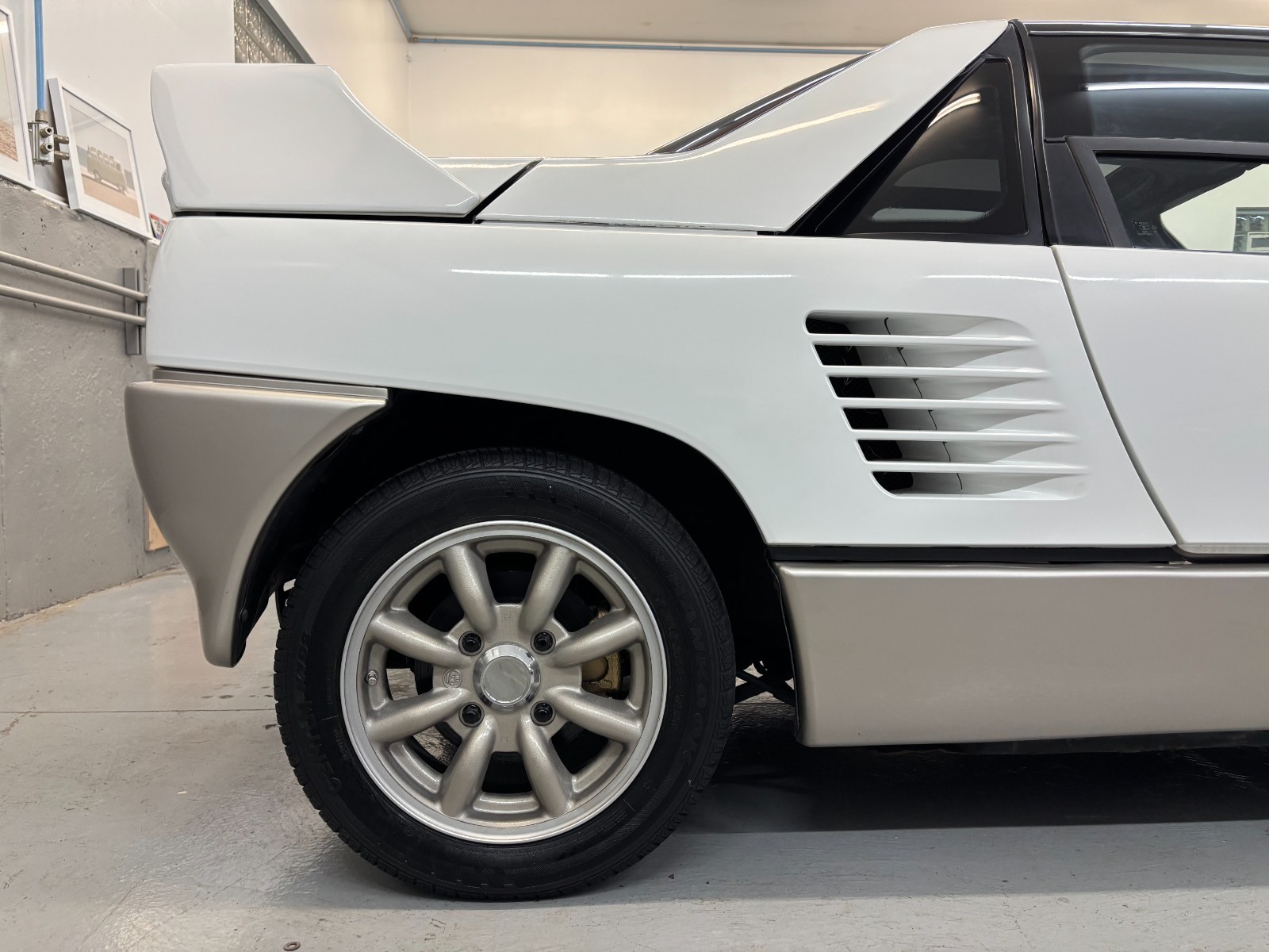 Suzuki-Cara-1994-Coupe-15