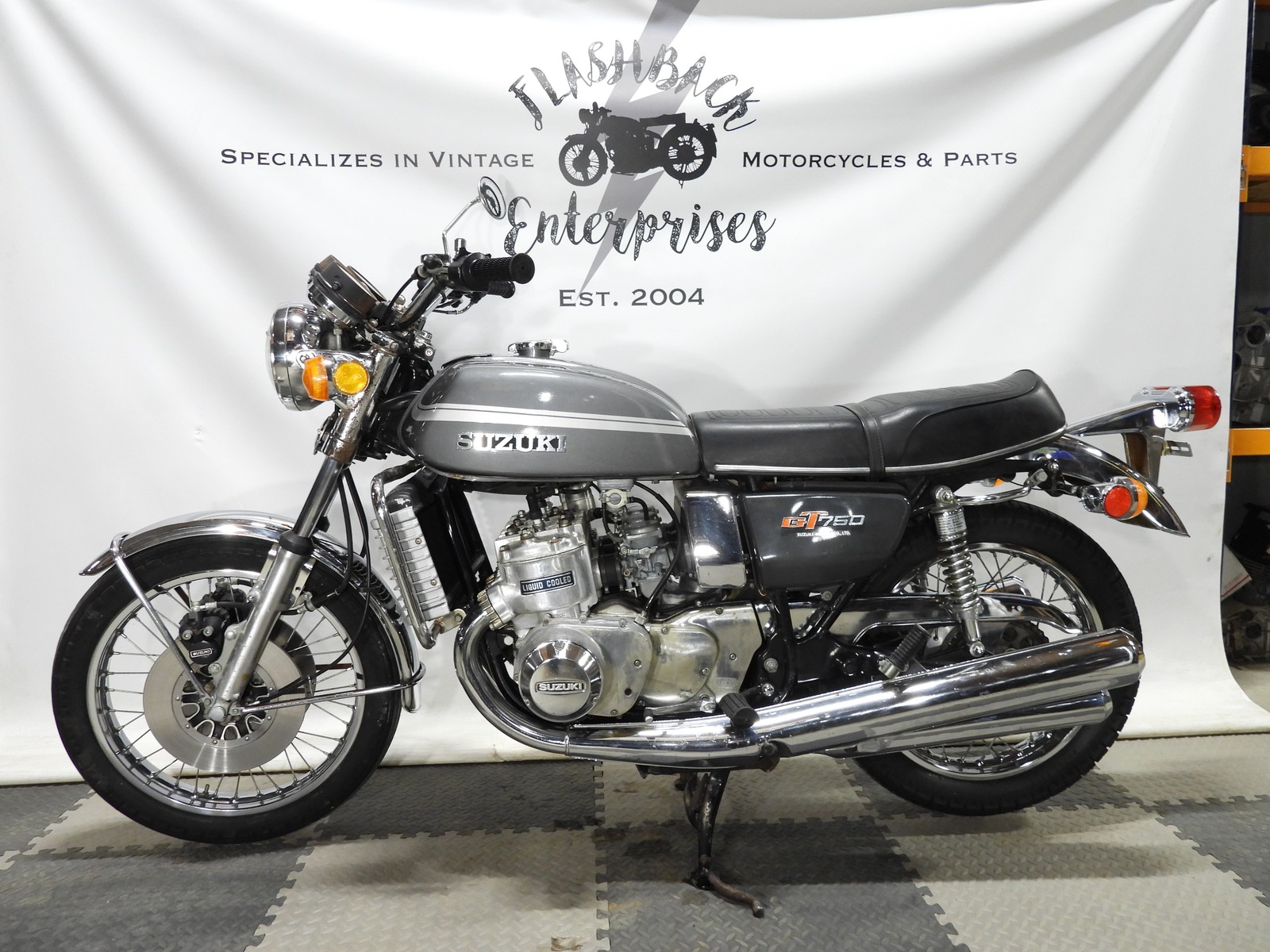 Suzuki-Other-1975-26