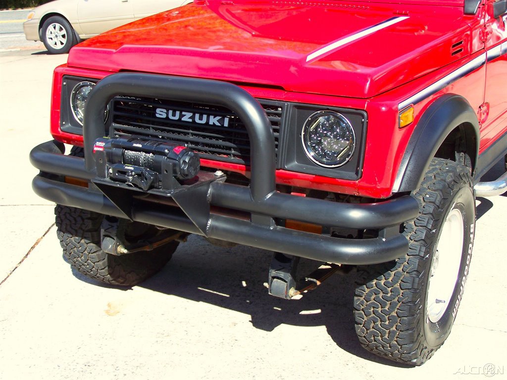 Suzuki-Samurai-1987-SUV-16
